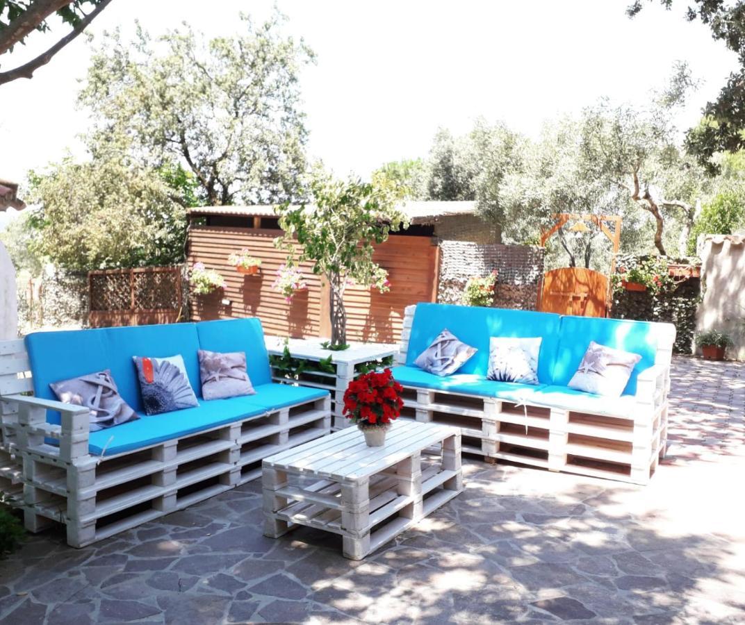 B&B Il Girasole SantʼAnna Arresi Zewnętrze zdjęcie