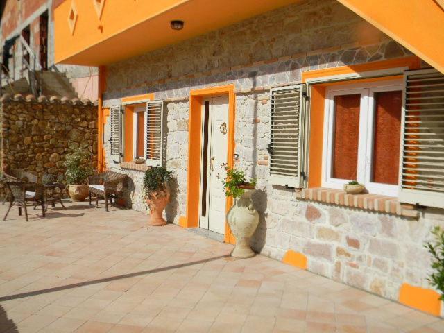 B&B Il Girasole SantʼAnna Arresi Zewnętrze zdjęcie