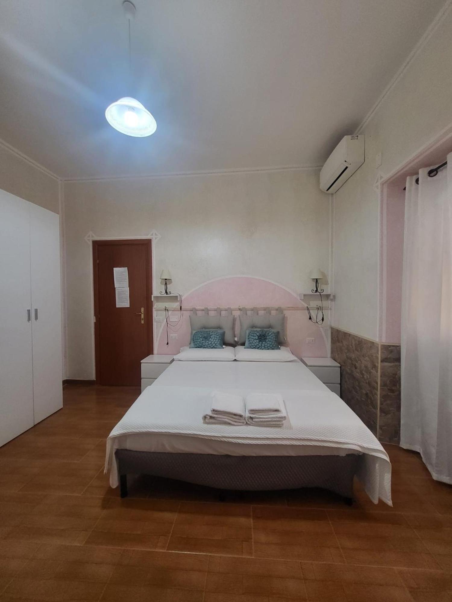 B&B Il Girasole SantʼAnna Arresi Zewnętrze zdjęcie